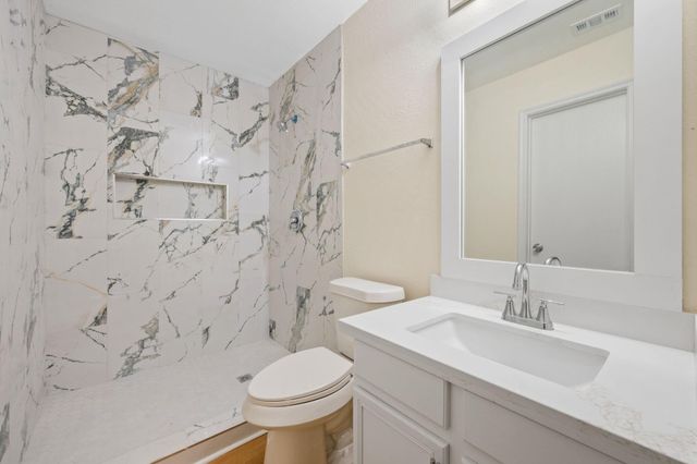 20743 Bishops Gate Lane, Humble, TX 77338