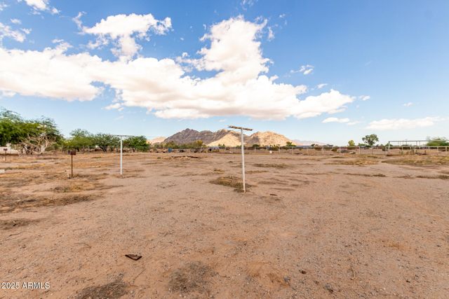 51606 W MAYER Boulevard, Maricopa, AZ 85139