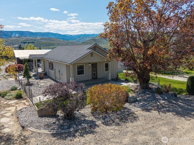 2250 8th Street SE, East Wenatchee, WA 98802