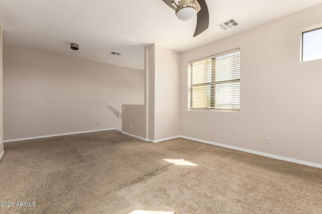 Image 15 of property listing at 123 N WASHINGTON Street 14, Chandler, AZ 85225