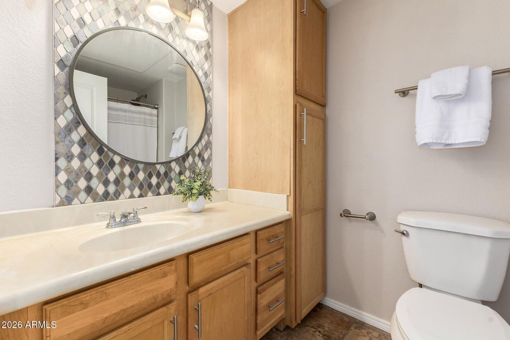 Image 23 of property listing at 123 N WASHINGTON Street 14, Chandler, AZ 85225