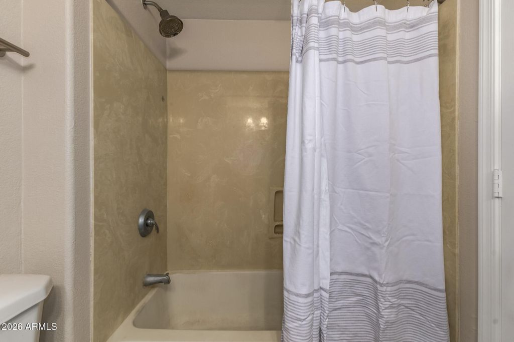 Image 24 of property listing at 123 N WASHINGTON Street 14, Chandler, AZ 85225