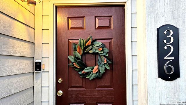 326 Tres Caminos, San Antonio, TX 78245