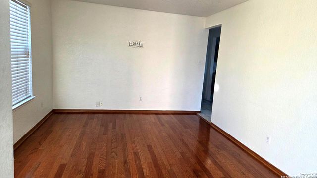 326 Tres Caminos, San Antonio, TX 78245