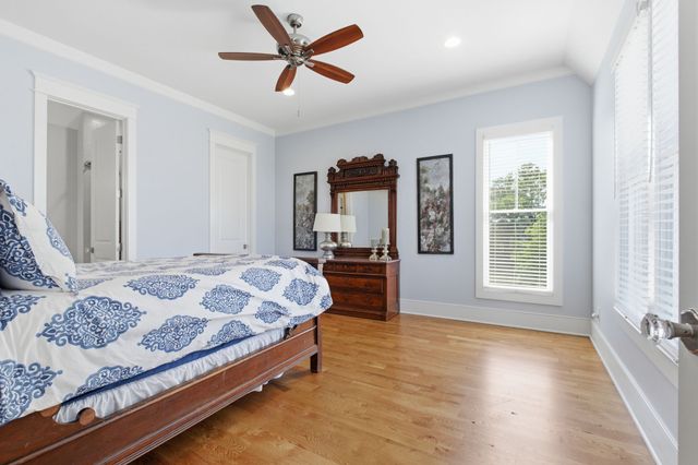 9643 Clovercroft Rd, Nolensville, TN 37135