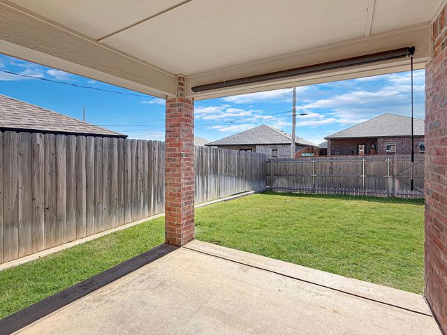1602 FOX HUNT Avenue, Amarillo, TX 79108