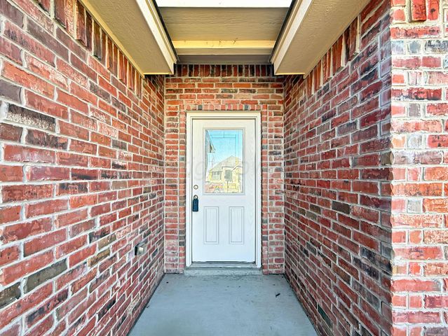 1602 FOX HUNT Avenue, Amarillo, TX 79108