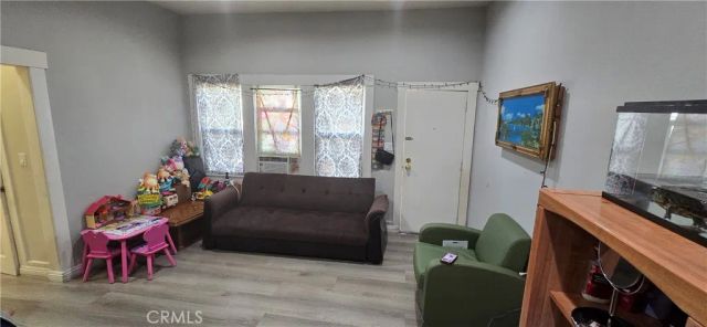 955 W Hays, Banning, CA 92220