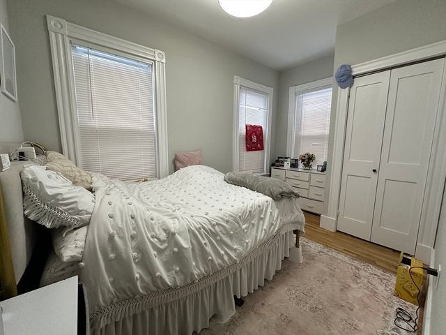 68 L St 1, Boston, MA 02127