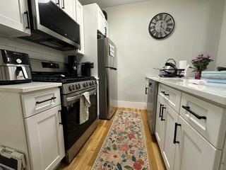 68 L St 1, Boston, MA 02127