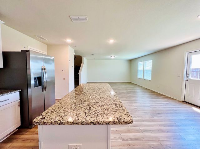 4649 Greyberry Drive, Fort Worth, TX 76036