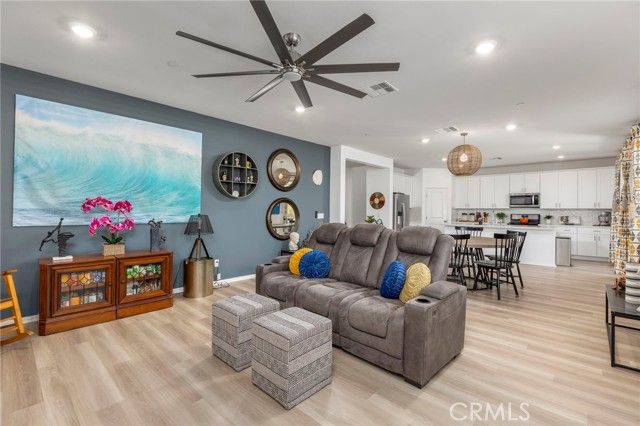 24312 Insignia Drive, Menifee, CA 92584