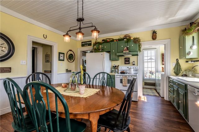 397 Evans City Road, Twp Of But Nw, PA 16001