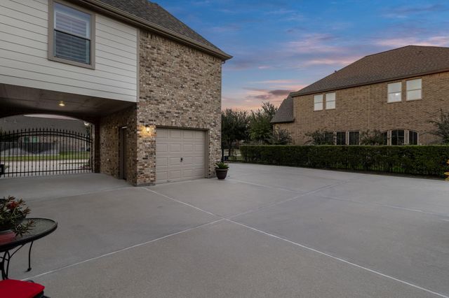 21303 Fairhaven Creek Drive, Cypress, TX 77433