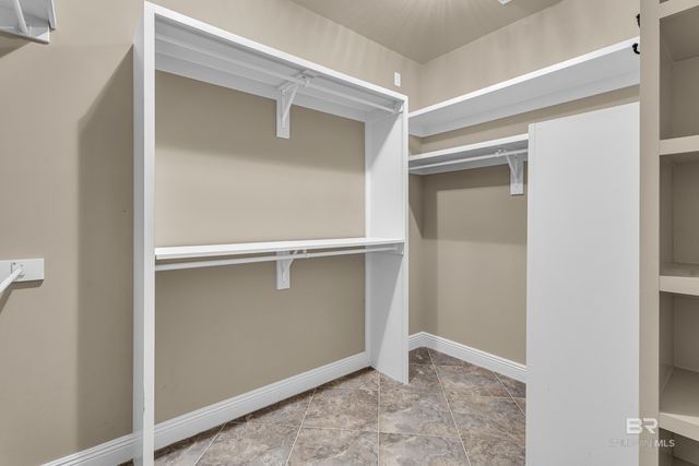 10677 Harwell Court, Daphne, AL 36526