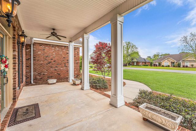 10677 Harwell Court, Daphne, AL 36526