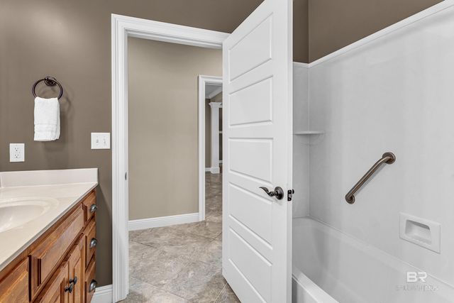 10677 Harwell Court, Daphne, AL 36526
