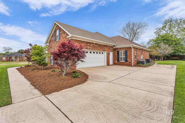 10677 Harwell Court, Daphne, AL 36526