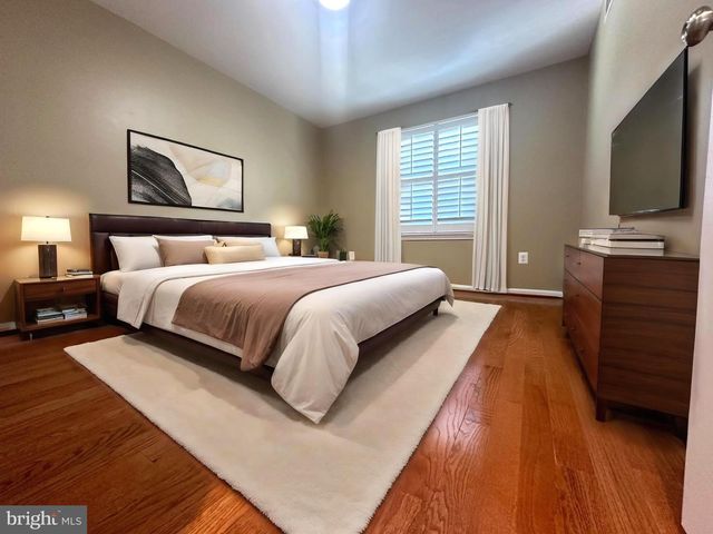 9408 DELANCEY DR, Vienna, VA 22182
