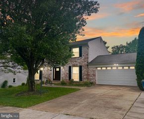 9408 DELANCEY DR, Vienna, VA 22182
