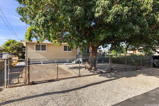 87-1885 Holomalia Street, Waianae, HI 96792