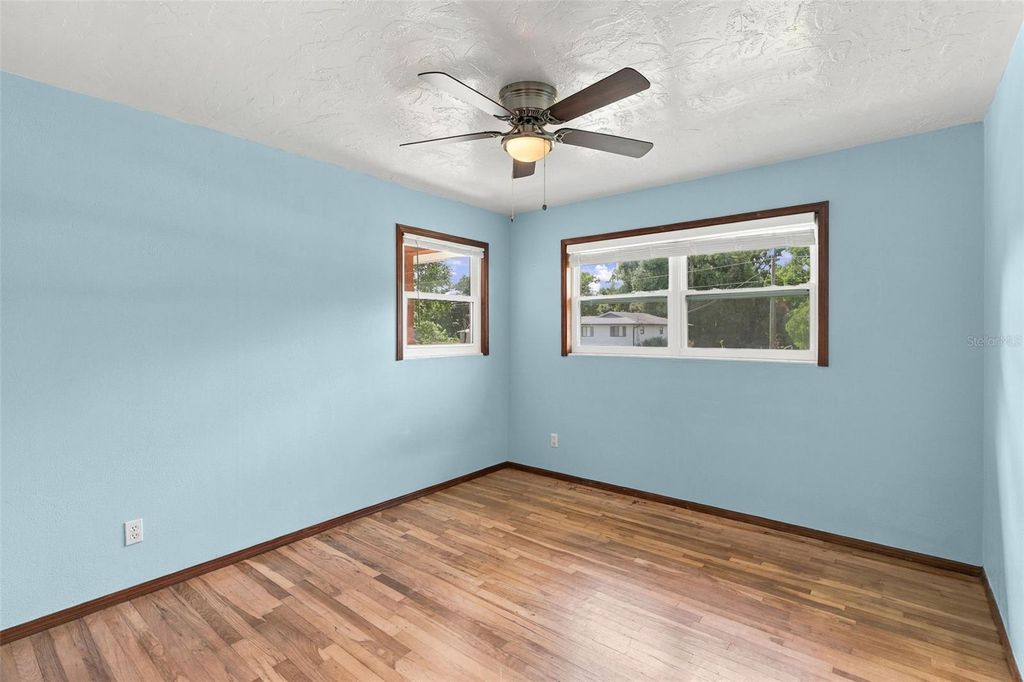 Image 29 of property listing at 4479 FAIRVIEW AVENUE, Orlando, FL 32804