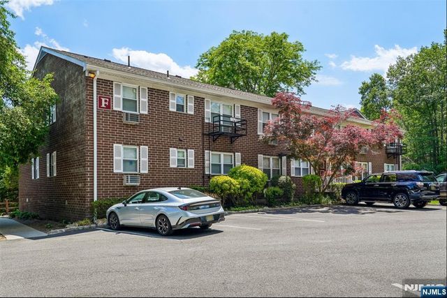 100 Pierson Miller Drive F21, Pompton Lakes, NJ 07442