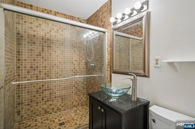 100 Pierson Miller Drive F21, Pompton Lakes, NJ 07442