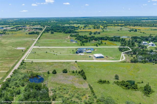 1981 County Road 202, Caldwell, TX 77836