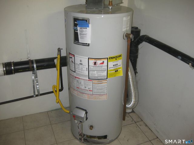 924 Quinnipiac Avenue APT 7, New Haven, CT 06513