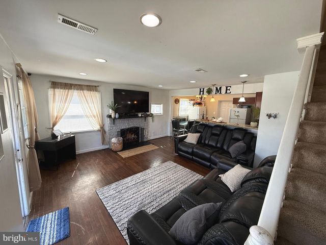 1709 LANGLEY WAY, Hyattsville, MD 20783