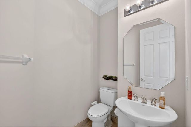 9775 Savona Winds Drive, Delray Beach, FL 33446