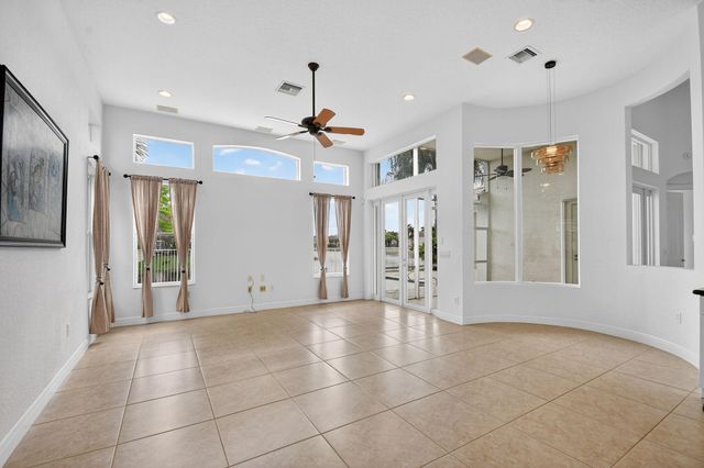 9775 Savona Winds Drive, Delray Beach, FL 33446