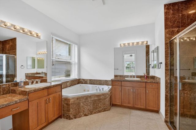 9775 Savona Winds Drive, Delray Beach, FL 33446