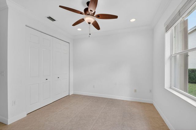 9775 Savona Winds Drive, Delray Beach, FL 33446