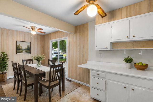 305 OHIO AVE, Egg Harbor Township, NJ 08234