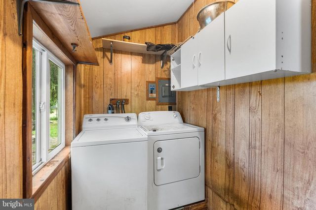 305 OHIO AVE, Egg Harbor Township, NJ 08234