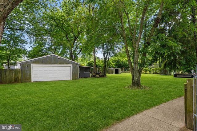 305 OHIO AVE, Egg Harbor Township, NJ 08234