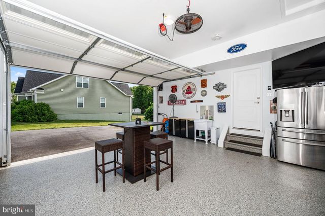 8626 WHITE FOX CIR, Spotsylvania, VA 22553