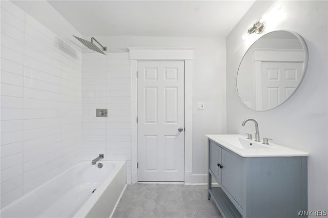 322 Voorhees Avenue, Buffalo, NY 14216