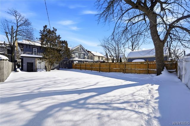 322 Voorhees Avenue, Buffalo, NY 14216