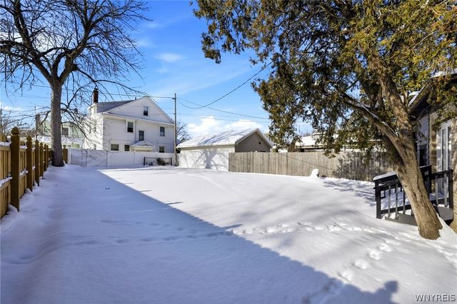 322 Voorhees Avenue, Buffalo, NY 14216