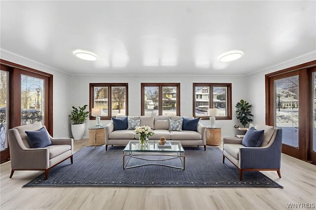 322 Voorhees Avenue, Buffalo, NY 14216