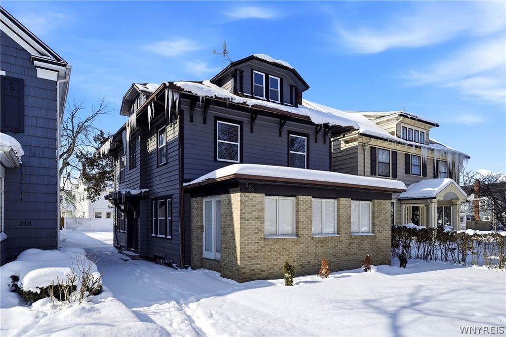 322 Voorhees Avenue, Buffalo, NY 14216