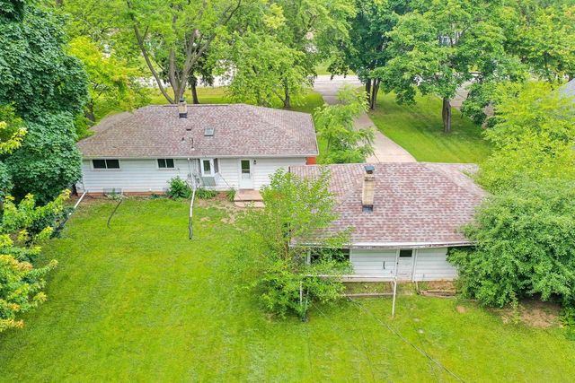1502 S VAN DYKE ROAD, Appleton, WI 54914