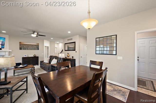 4366 S Lake Lane, Shelby Twp, MI 48316
