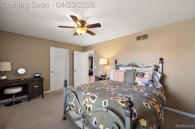 4366 S Lake Lane, Shelby Twp, MI 48316
