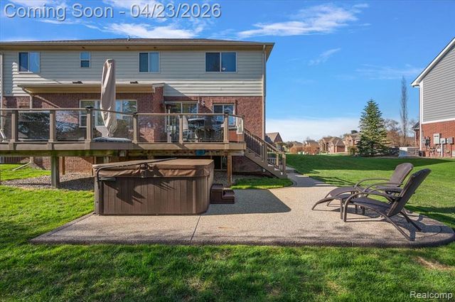 4366 S Lake Lane, Shelby Twp, MI 48316