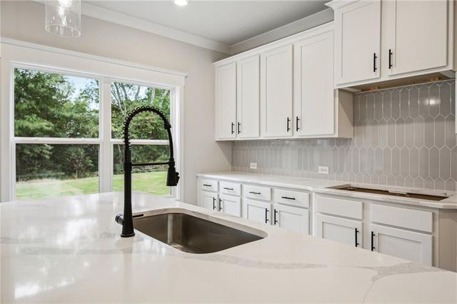 850 Winding Rose Drive, Hoschton, GA 30548