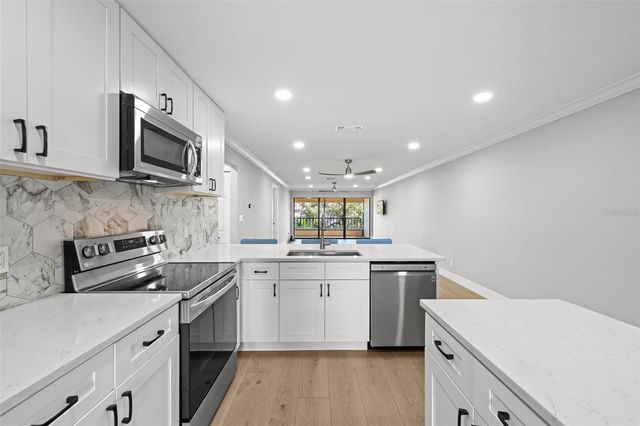 4720 BRITTANY DRIVE S 139, St Petersburg, FL 33715